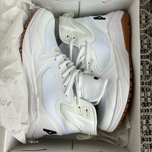 Men’s white High Top APL